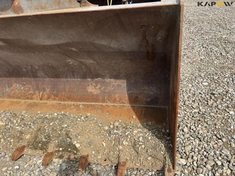 Volvo bucket 280 cm 10
