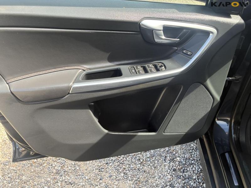 Volvo XC60 D4 auto van 25