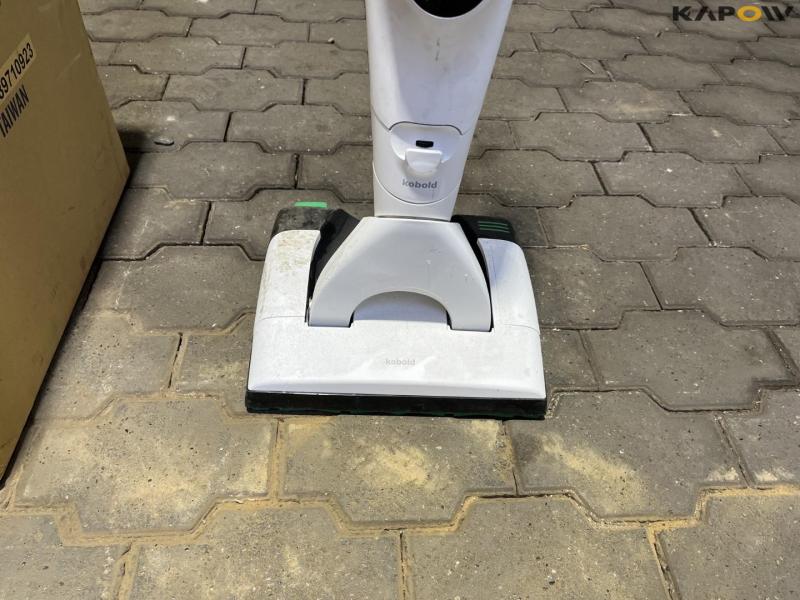 Vorwerk Kobold VK7 cordless floor scrubber and vacuum cleaner 10