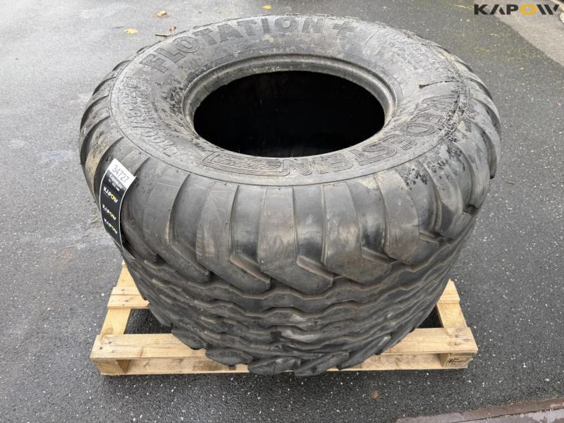 Vredestein 700/45-R22.5 tires 7