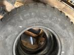 Vredestein Flotation+ 300/80-15.3 truck tires 2pcs - new 4