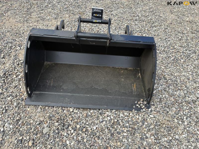 VS Steel bucket with MH hitch 2