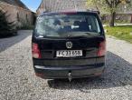 VW Touran 1.6 passenger car 6