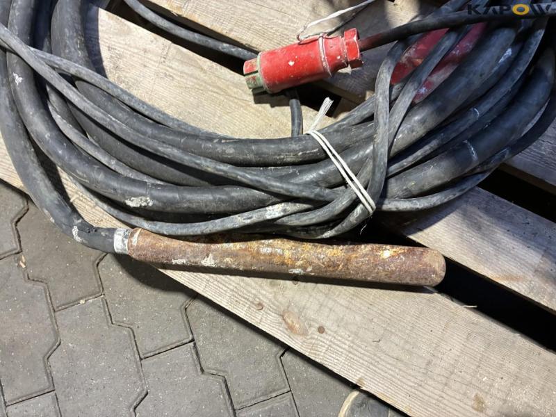 Wacker FU 4/200SW motor with 2 concrete vibrators 11