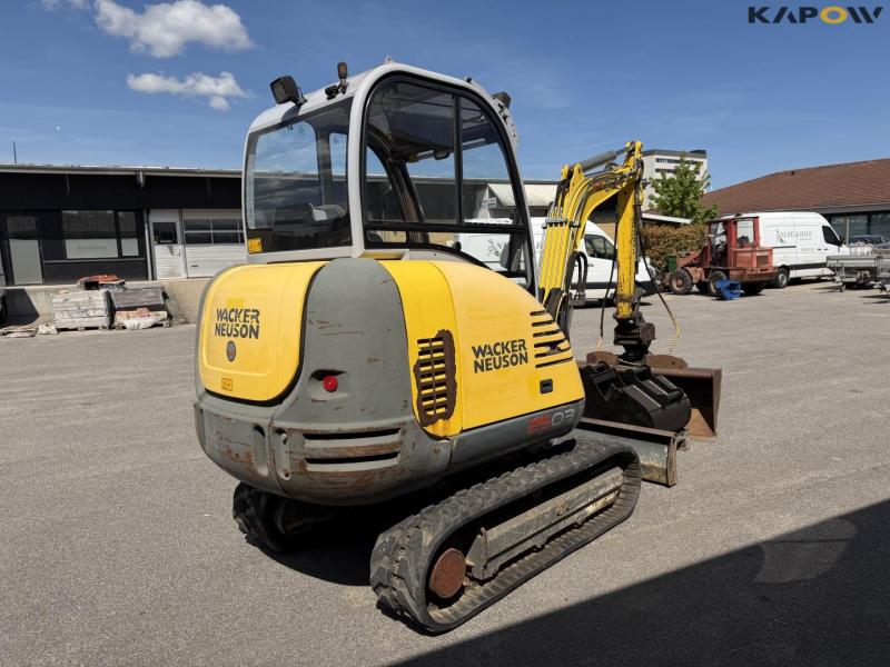 Wacker Neuson 2503 mini excavator 5