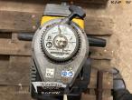 Wacker Neuson BH23 hammer 8