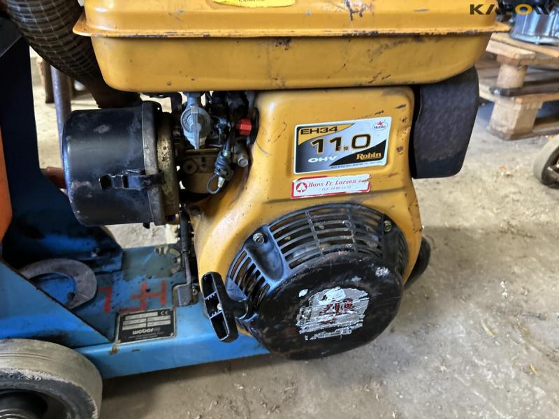 Weber concrete cutter 8