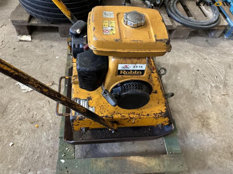 Weber plate vibrator 9