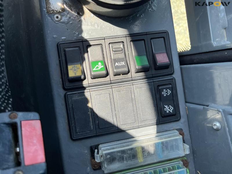 Weidemann 1880 skid steer loader 29