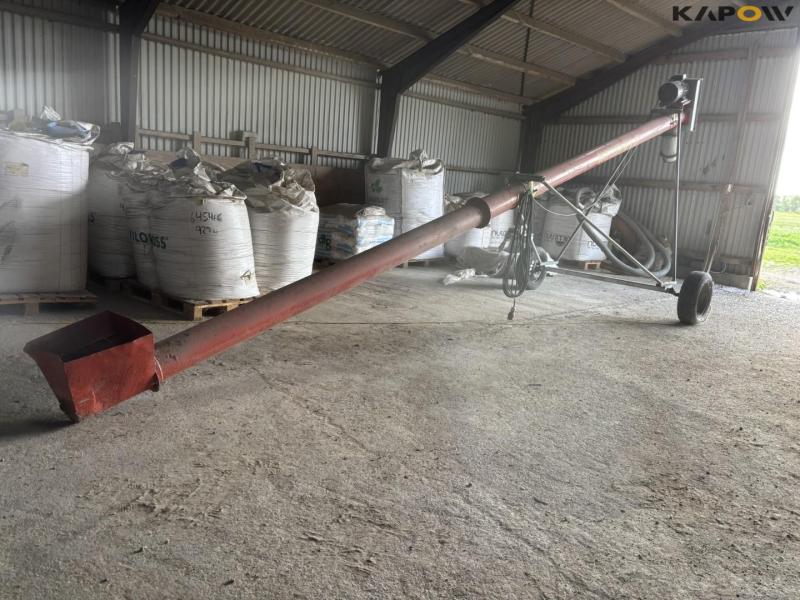 Westfield VB 816 grain auger 1