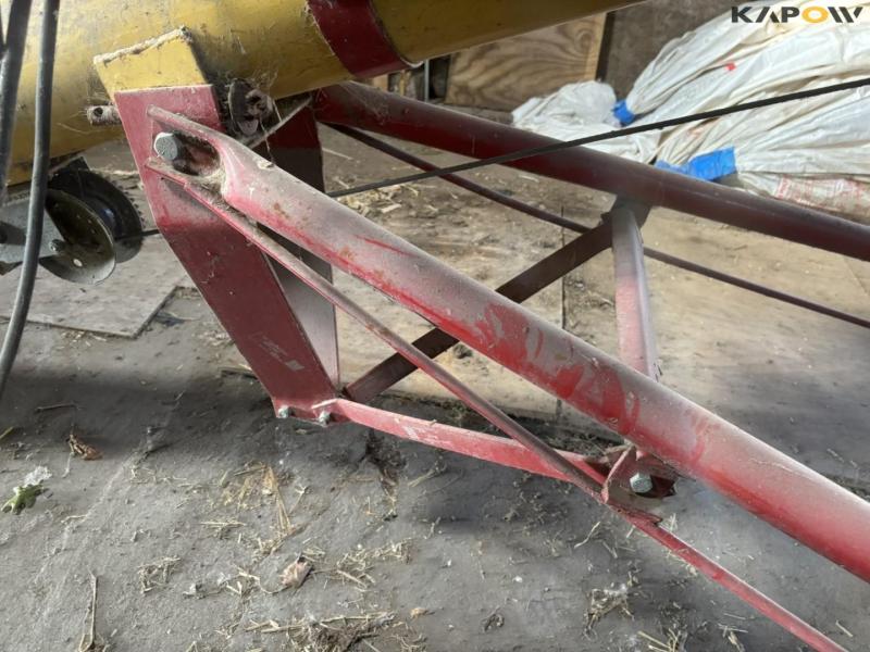 Westfield WR 80-26 grain auger 14