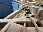 Cable lift trailer 12