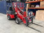WOLF WL800E mini loader with pallet forks and bucket and charging station 2