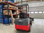 WOLF WL800E mini loader with pallet forks and bucket and charging station 4