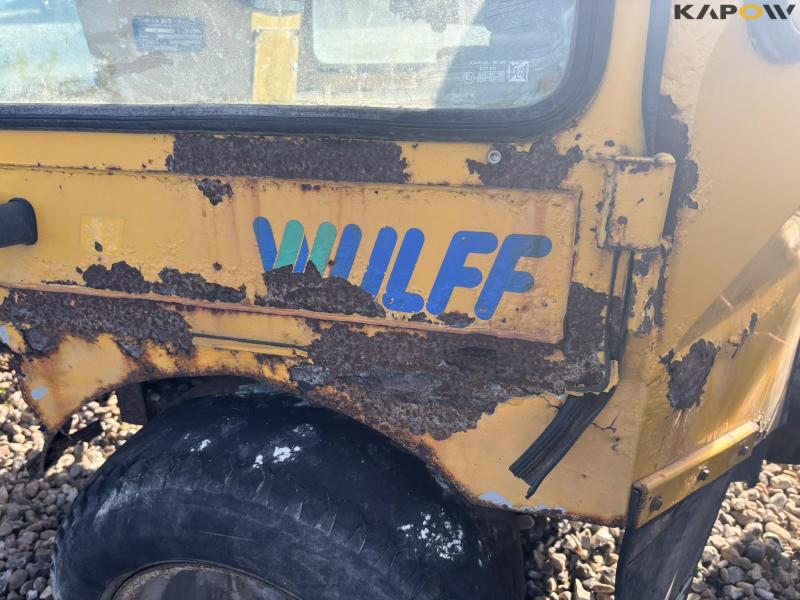 Wulff 400 tool carrier with broom 57