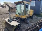Wulff 400 tool carrier with broom 1