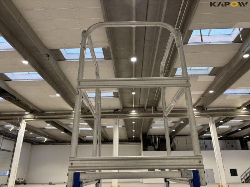 Zarges EN 131-7 platform ladder 19