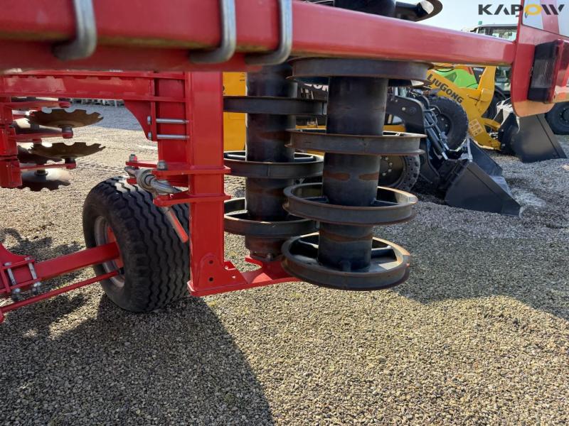 Ziegler Disc Master Pro 6001 disc harrow 12