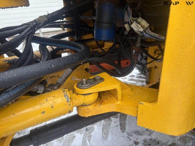 ZL16F wheel loader 9