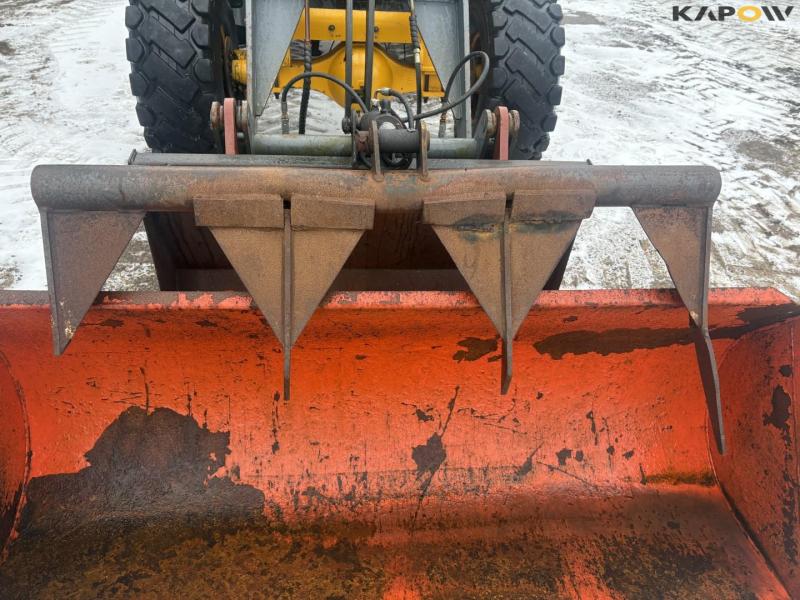 ZL16F wheel loader 18