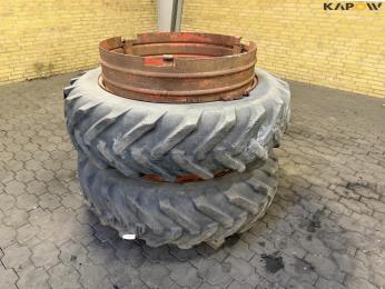 13.6-38 twin wheels