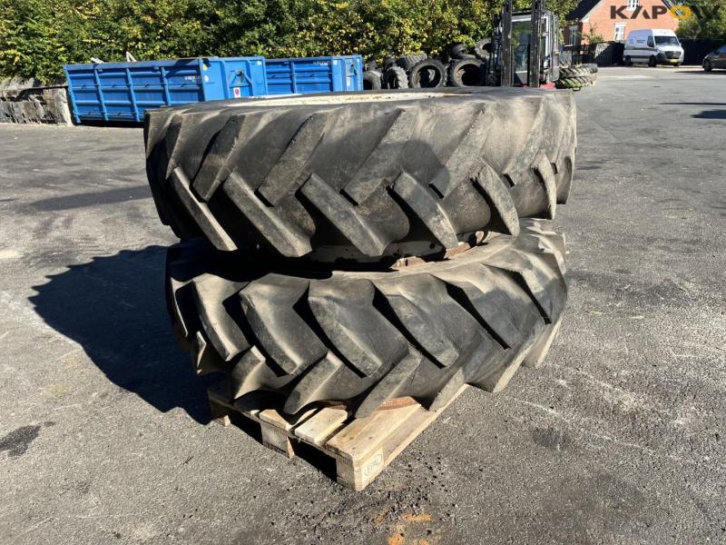 16.9-38 twin wheels with 6 pcs. lock 4