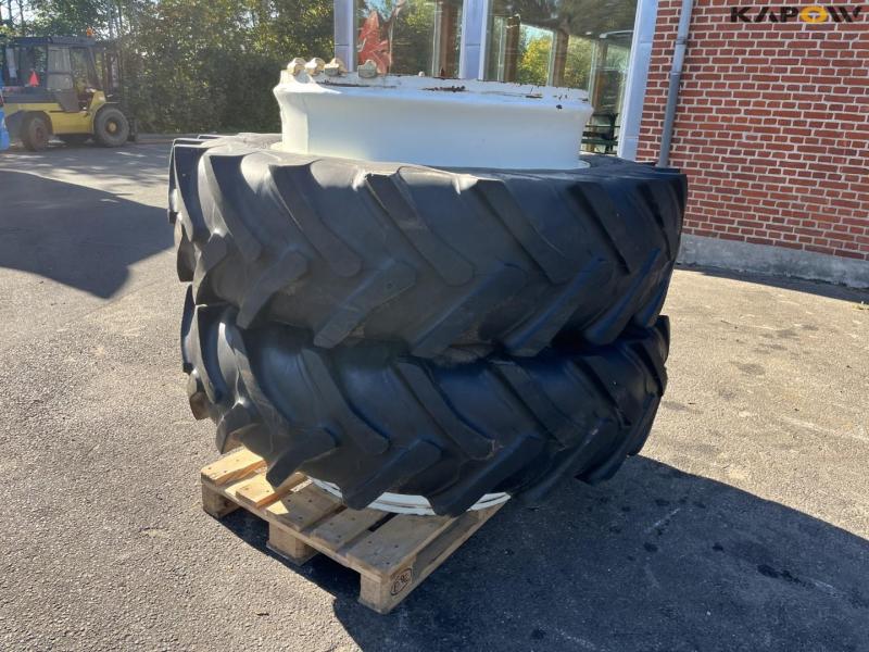 16.9-38 twin wheels with 8 pcs. lock 1