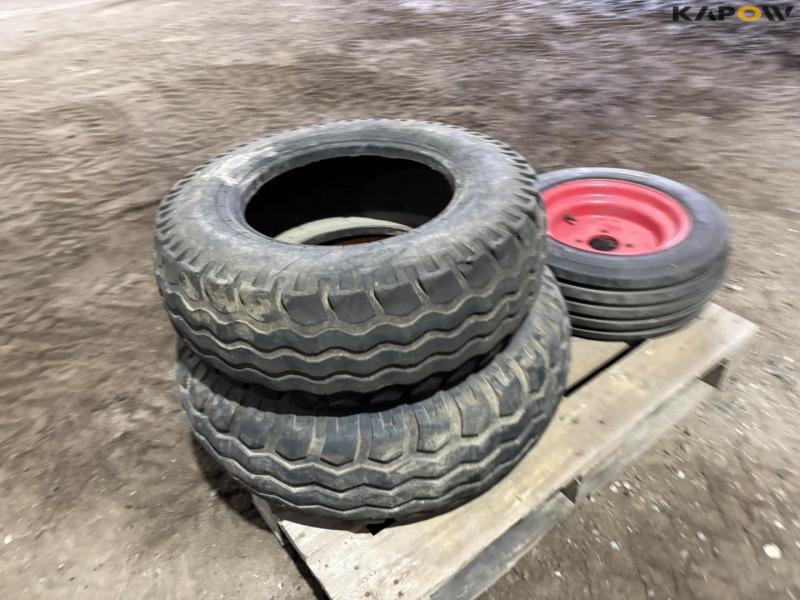 2 wheels and 1 tire 4