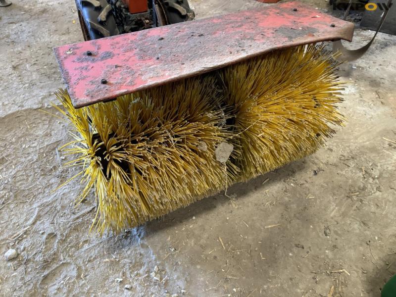 2-wheeled tool carrier with broom 18