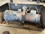 3 hydraulic pumps for lift 14