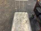 3 pieces of trolley with contents 24
