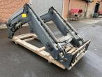 Ålö Q85 front loader 3