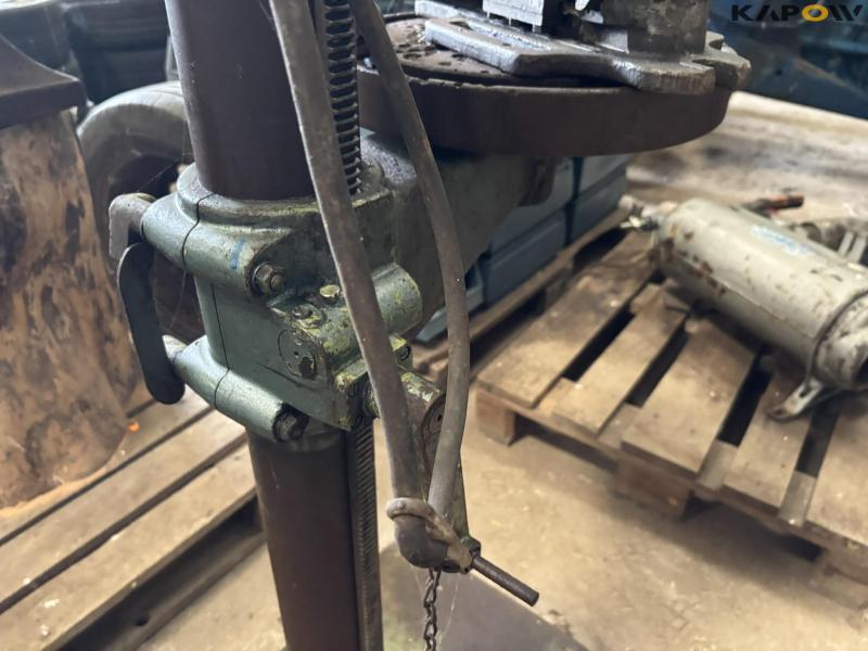 Abarboga E 825 pillar drilling machine 13