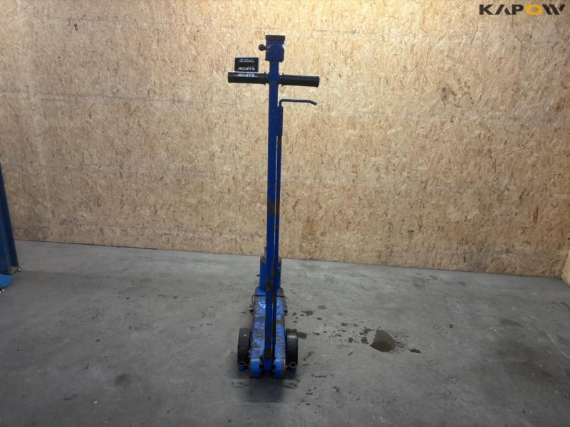 AC 25-1H workshop jack 3