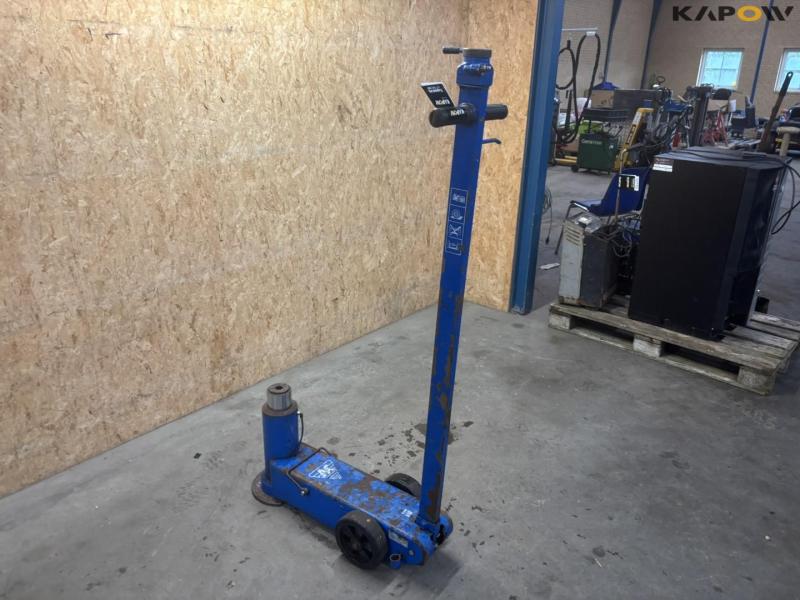 AC 25-1H workshop jack 4