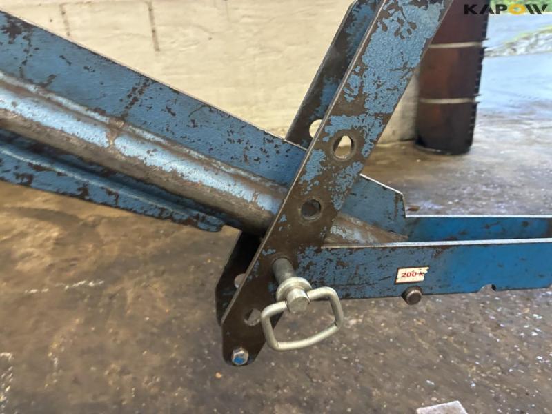 AC K1. 11 workshop crane 13