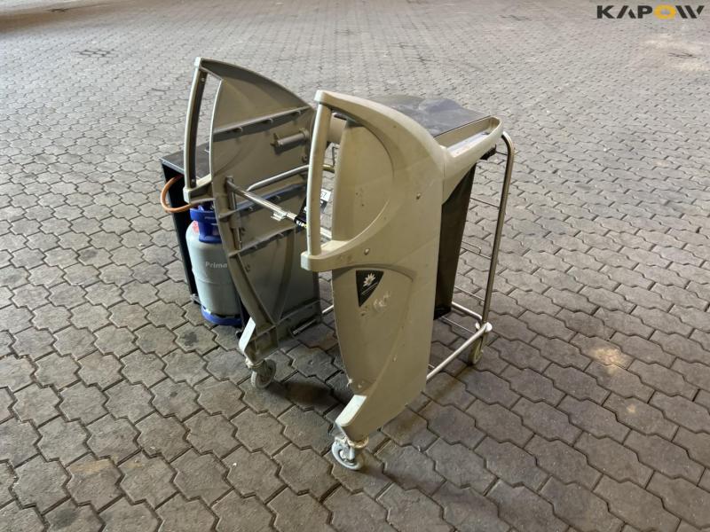 Waste bag holder + gas heater 5