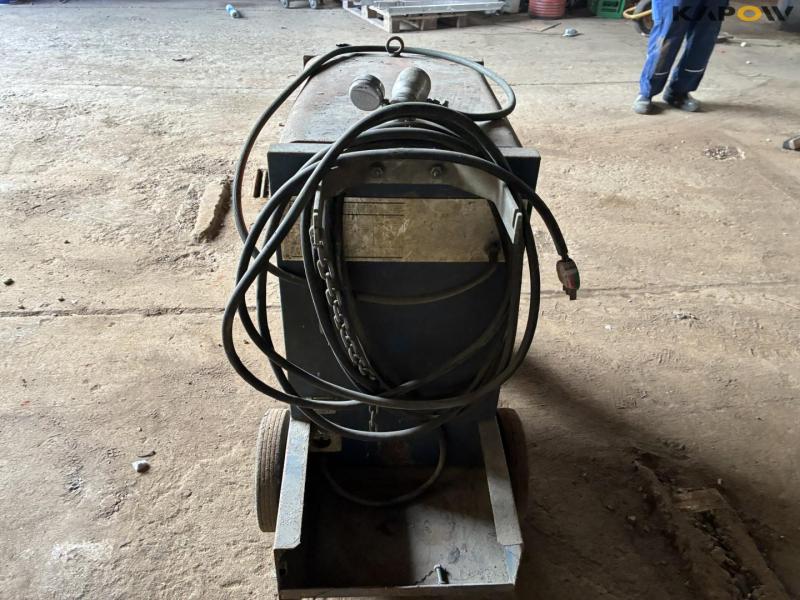 AGA mig 200 Co20 welder 3