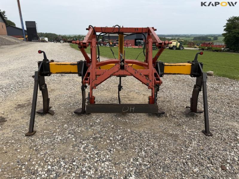 Agrisem 5 tooth cultivator with lift 6