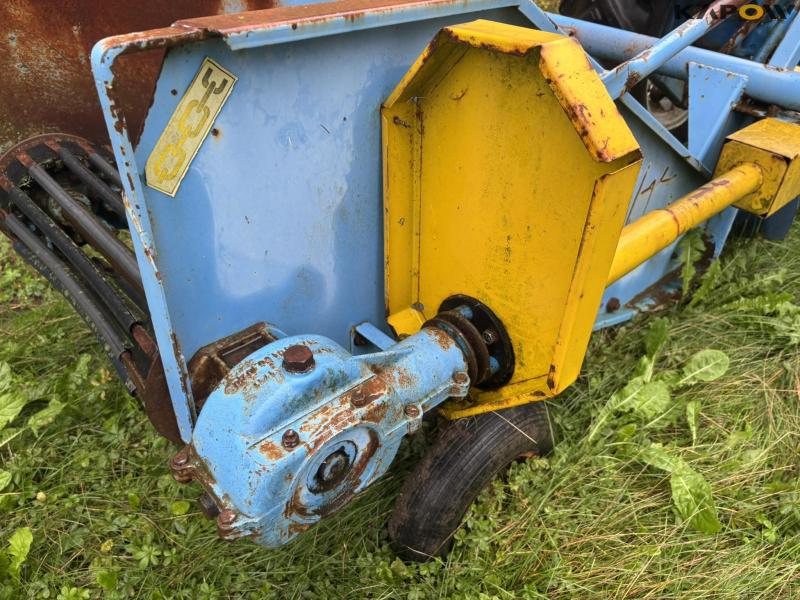 Agromet-Pionier Z649 potato digger 18