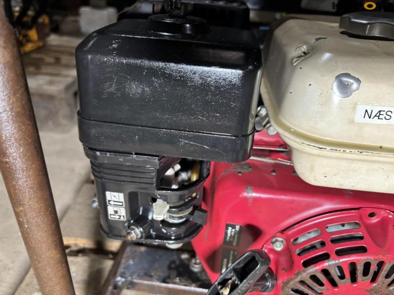 AGT 2501 HSB generator 8