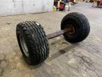 Axle with 14.0/65-16 3