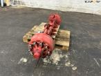 Axle with brakes 9