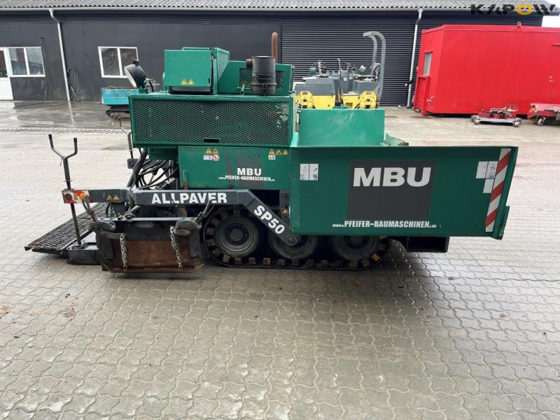 Allatt SP 50 asphalt paver 4