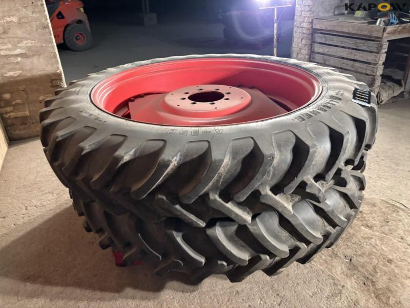 Alliance 13.6-R48 complete wheel 3