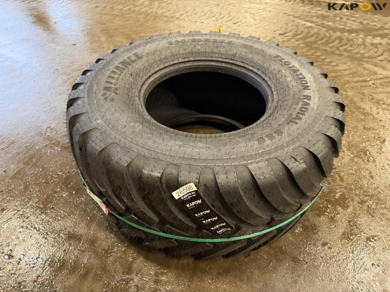 Alliance 560/60-R22.5 tires 3