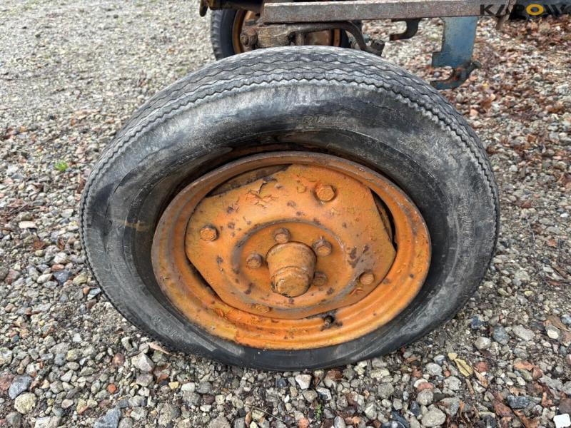 Fiat 211R tractor 32