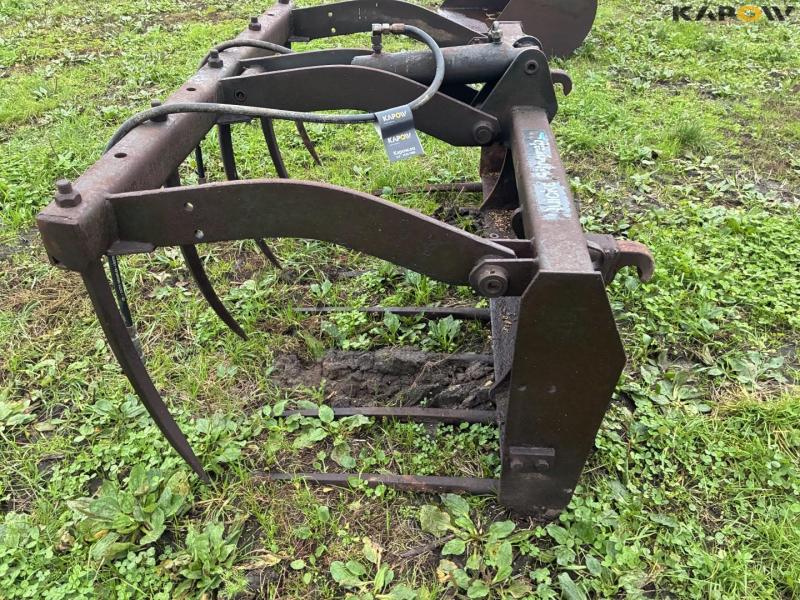 Alø quicke silo grab with euro hitch 13