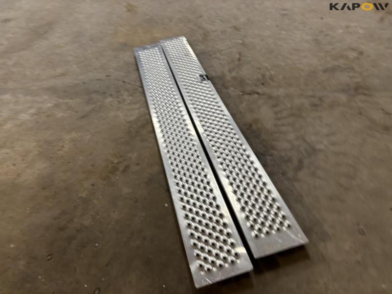 Aluminum ramps - 2 pcs. 5
