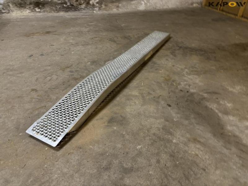 Aluminum ramp - 1 pc. 1